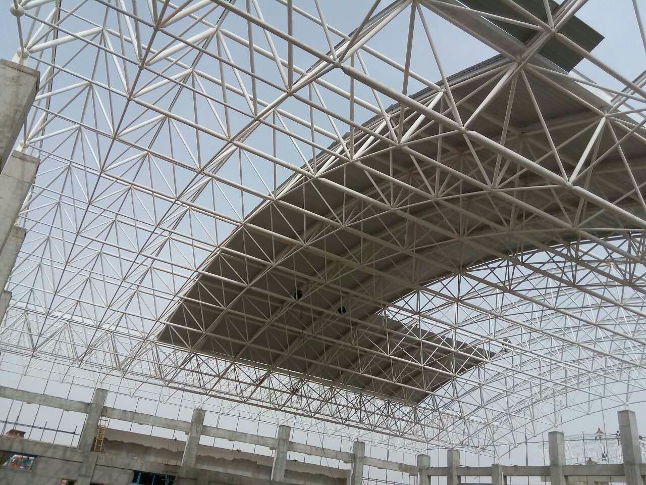 曲靖青岛一汽网架